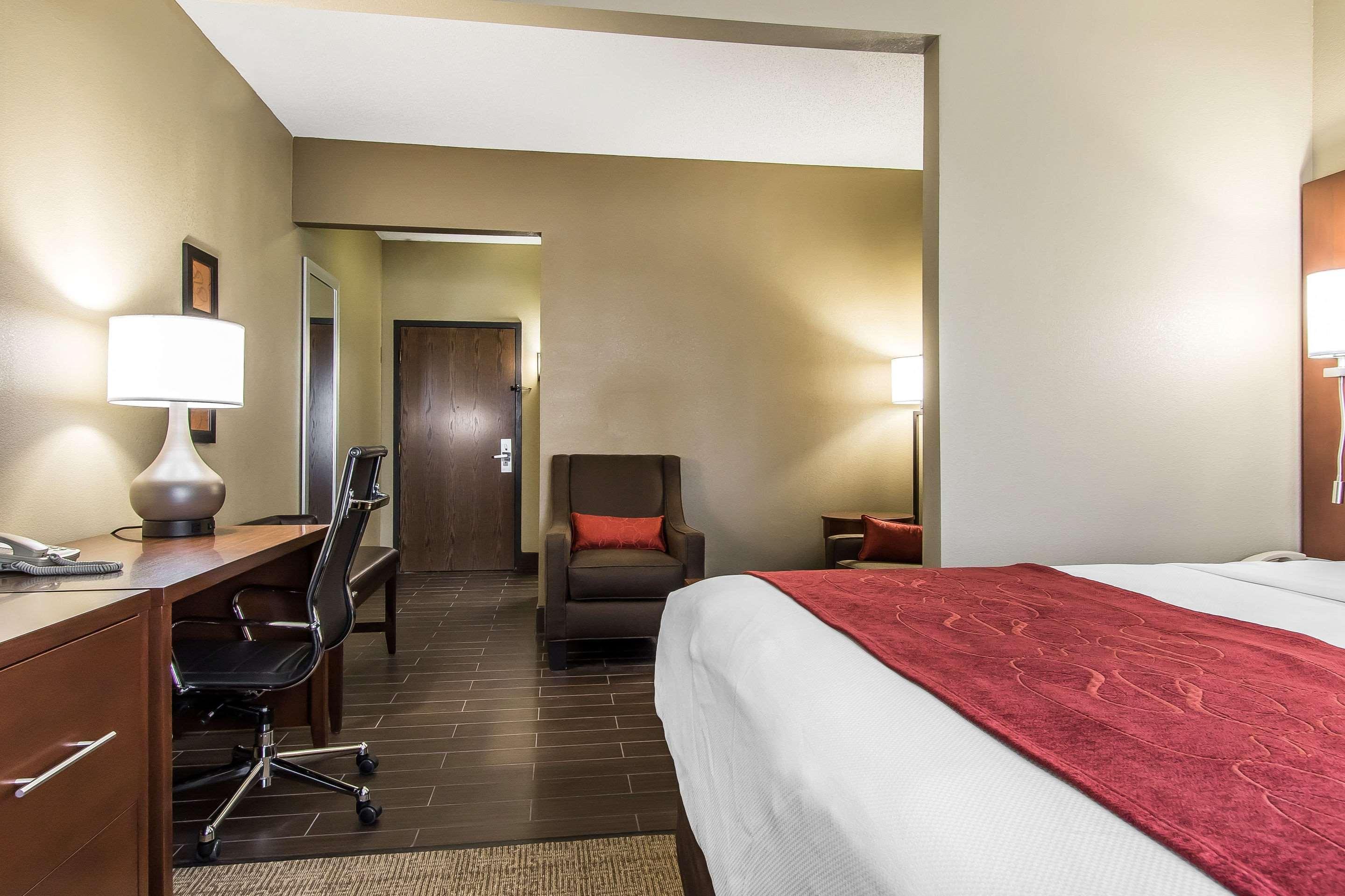 Comfort Hotel 2*